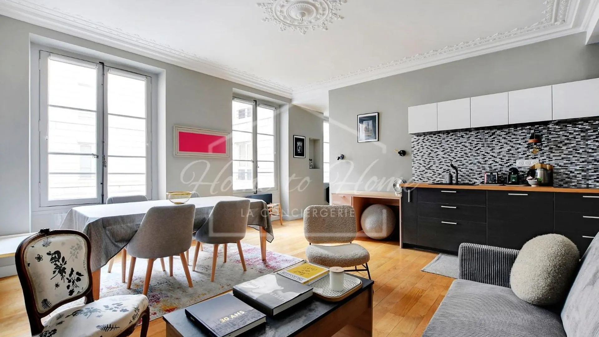 Apartment Rivoli Street - Tuileries Garden - Luxury Comfort Paris