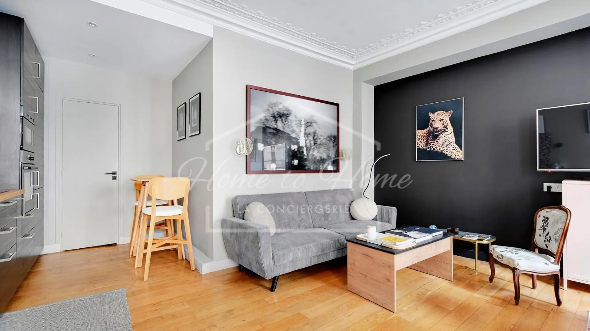 Rivoli Street - Tuileries Garden - Luxury Comfort Paris Apartment